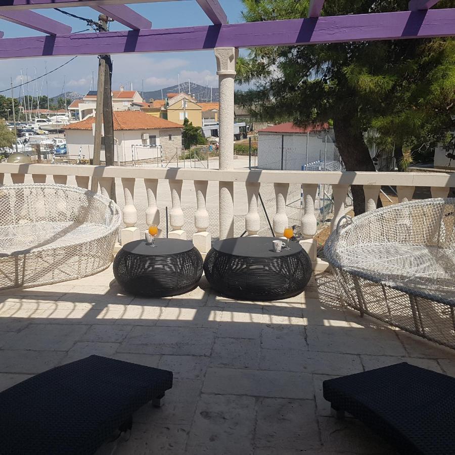شقة Jardin Kapetanova Kuca Veli Iž المظهر الخارجي الصورة